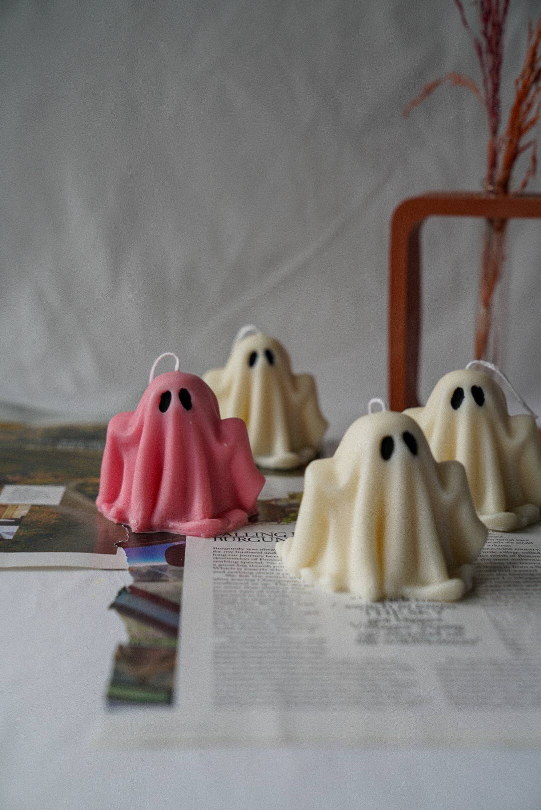 Ghost Candle, Halloween Home Decoration, Autumn Table Decor: Ivory / Sandalwood