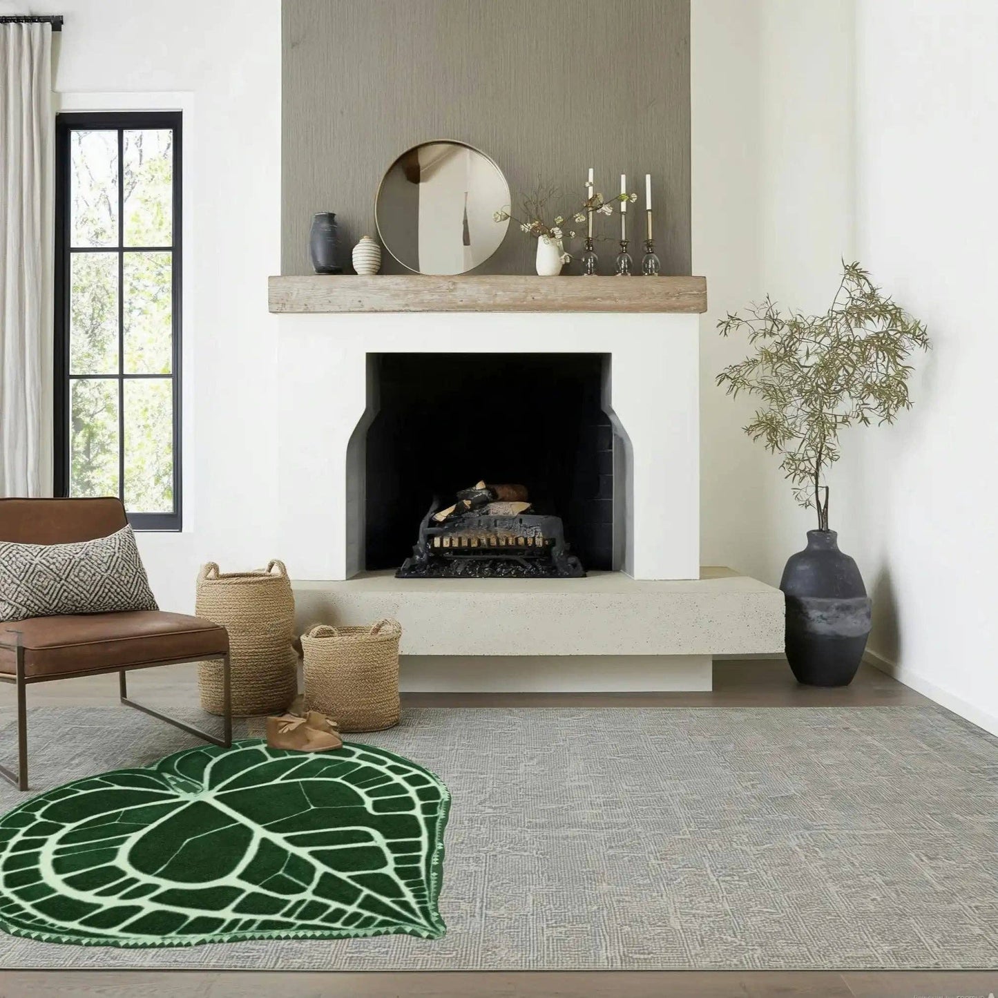 Elephant Ear Shaped Hand Tufted Wool Rug: 36" x 42"