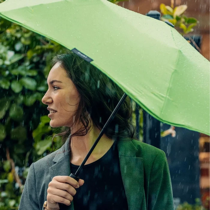 Blunt - Metro Umbrella: Cherry Red