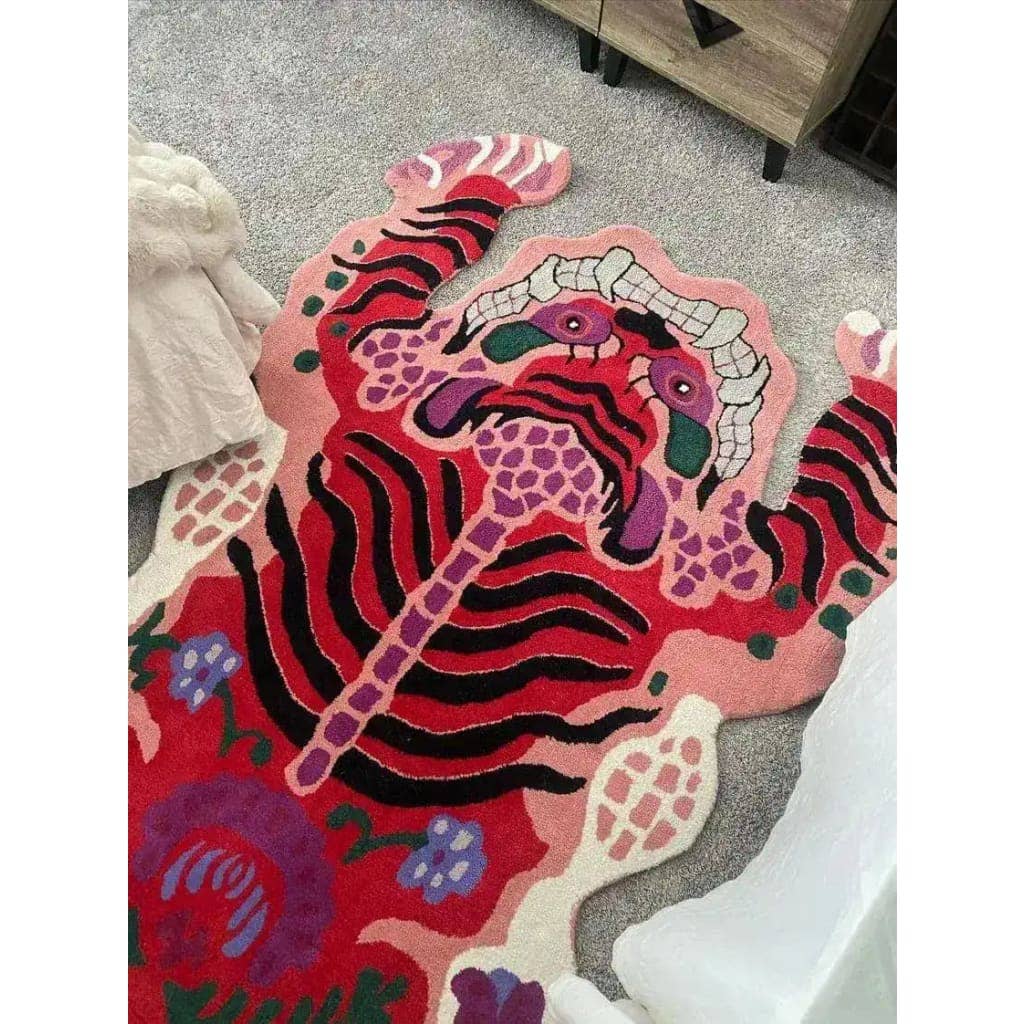 Chinoiserie Pink Tibetan Tiger Tufted Wool Rug: 2' x 3'