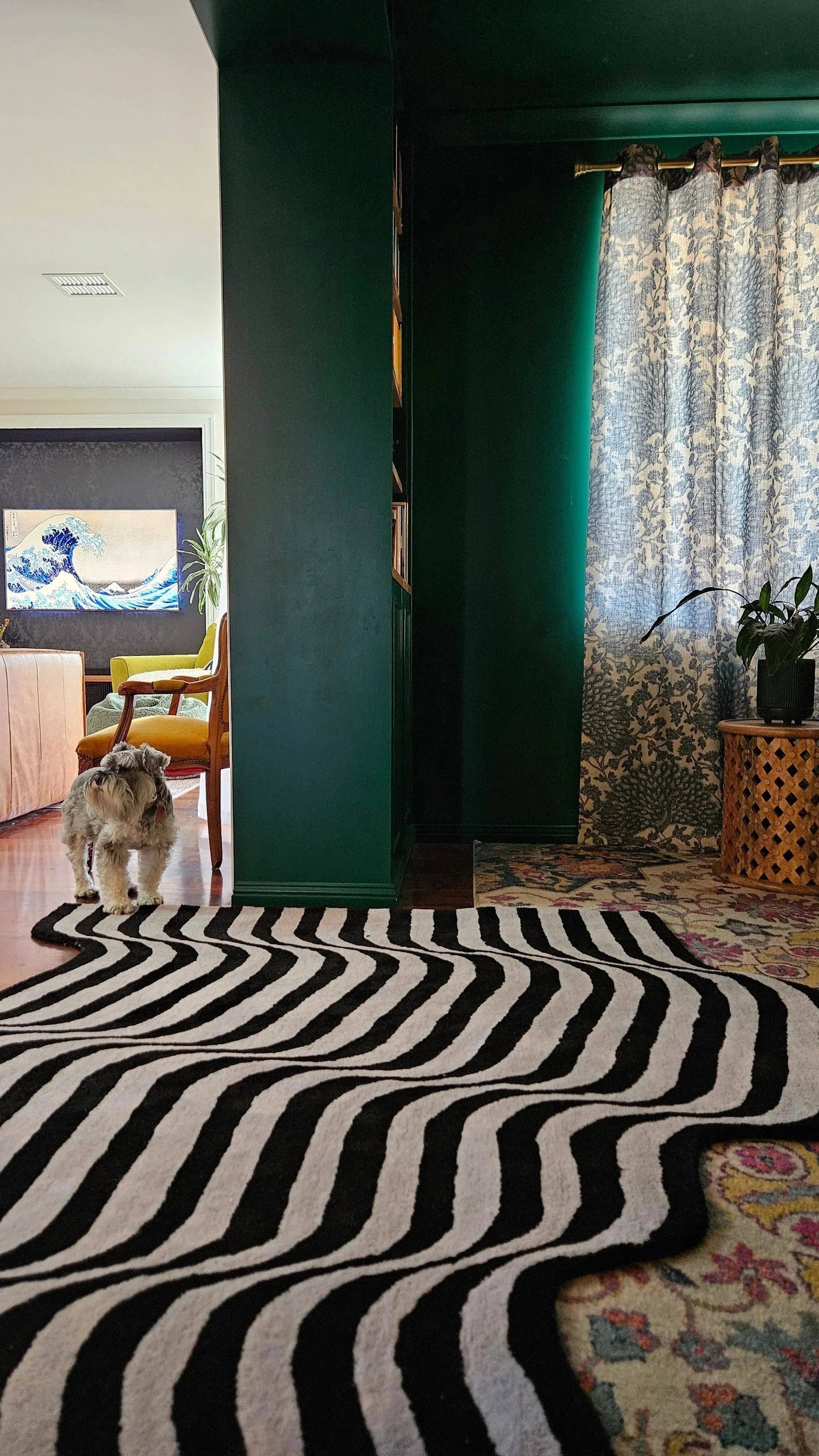 Flowing Illusion Black and Gray Wool Runner Rug: 3' x 8'