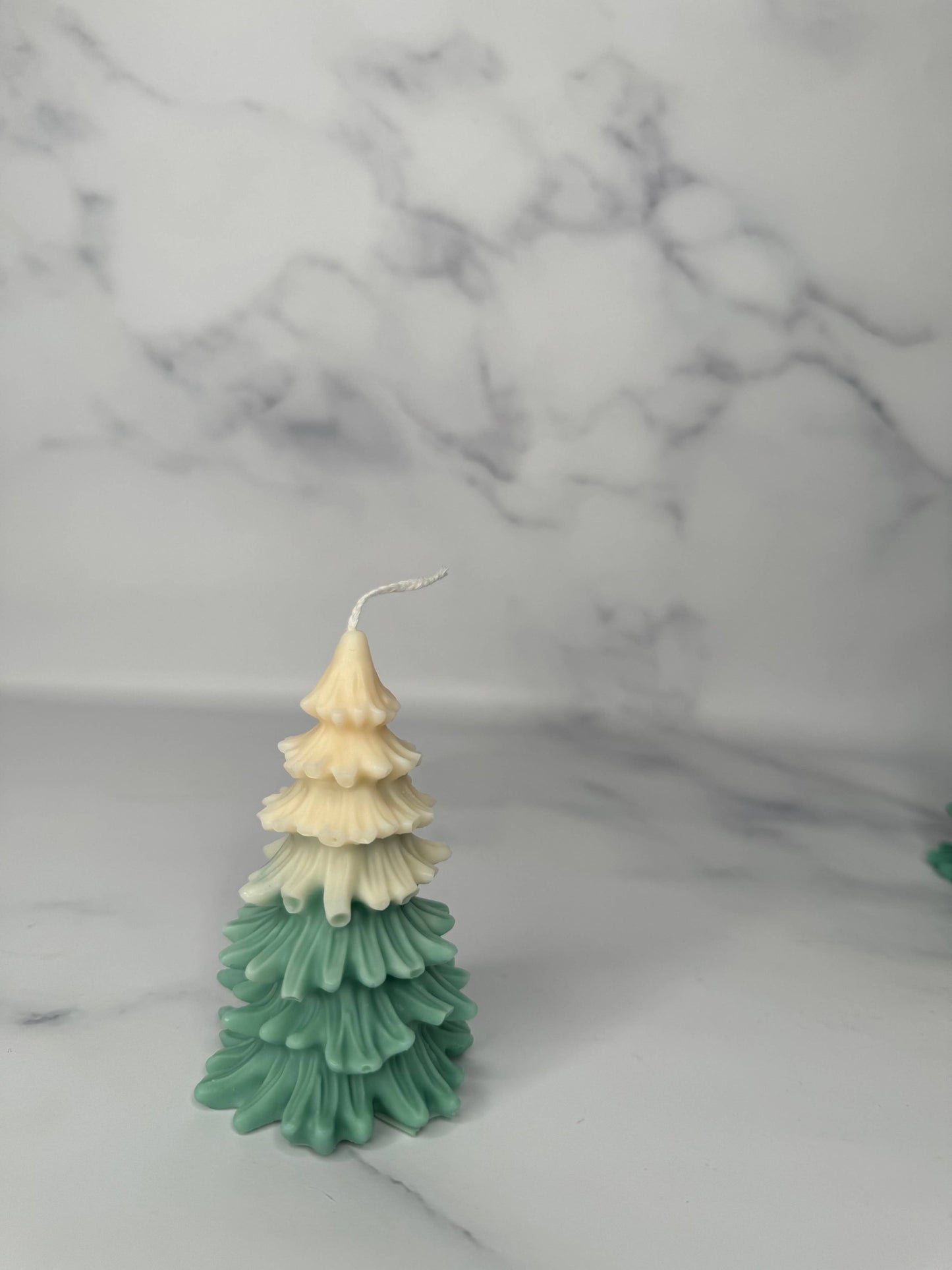 Scotch Pine Christmas Tree Candle: Green / Chill Out Eucalyptus + Peppermint + Vanilla