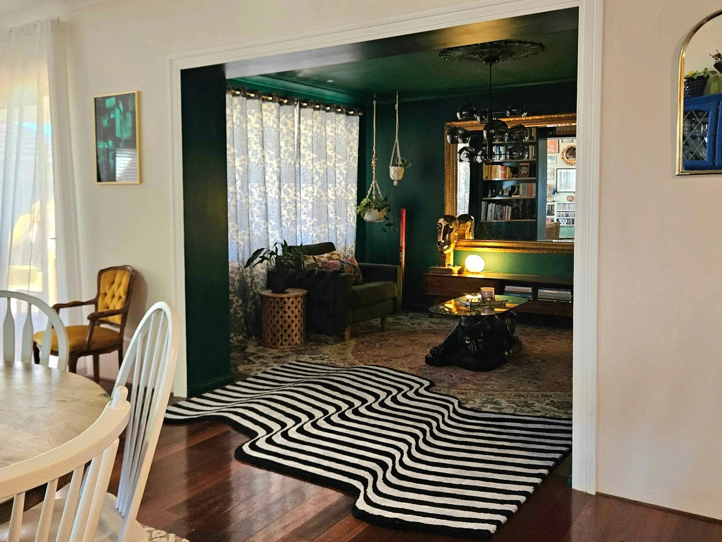 Flowing Illusion Black and Gray Wool Runner Rug: 3' x 8'