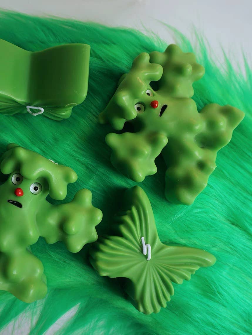 Lil Monster Halloween Decorative Soy Wax Scented Candle: Pear & Freesia