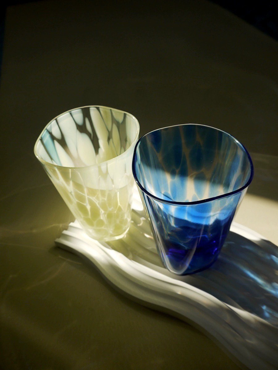 Mouth-blown Coloured Monochrome Spot Cups Case Of 10: Dandelion