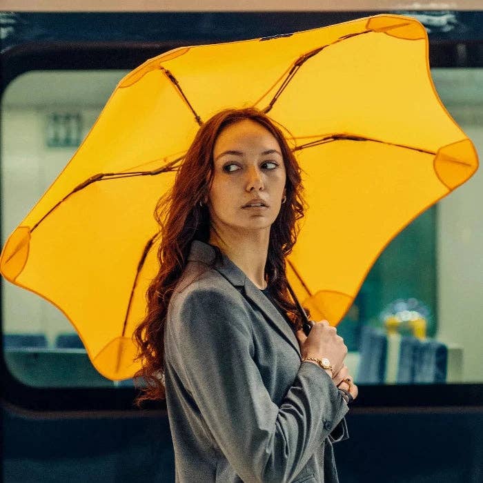 Blunt - Metro Umbrella: Cherry Red