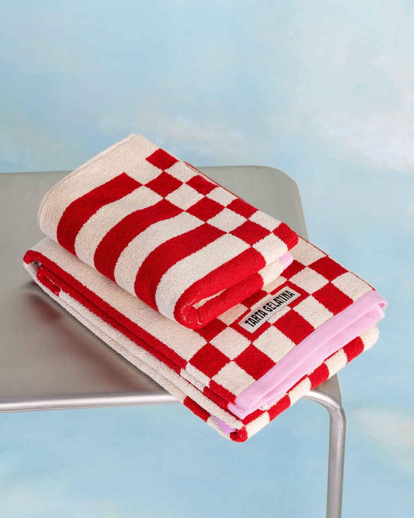 Clubhouse Stripe Towel: Red / Hand Towel