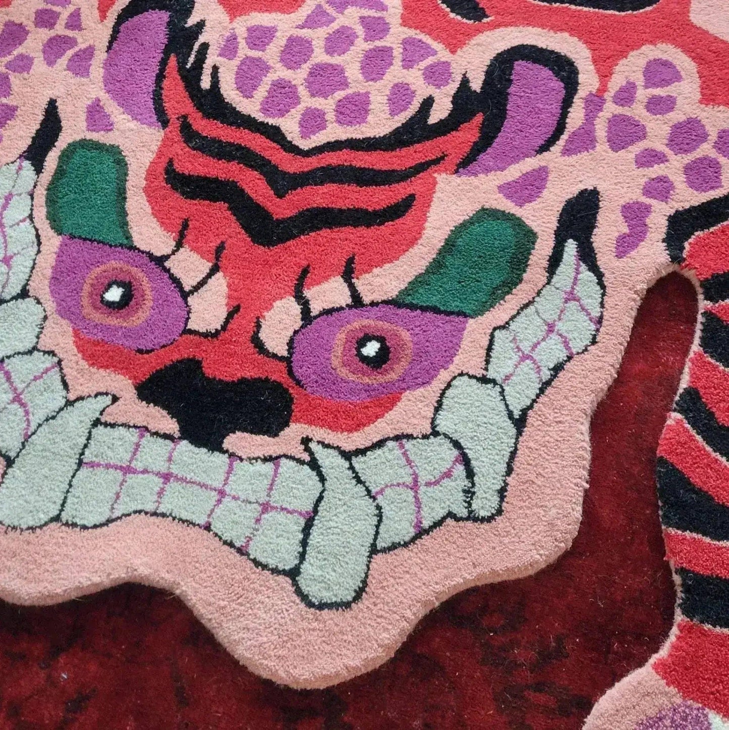 Chinoiserie Pink Tibetan Tiger Tufted Wool Rug: 2' x 3'