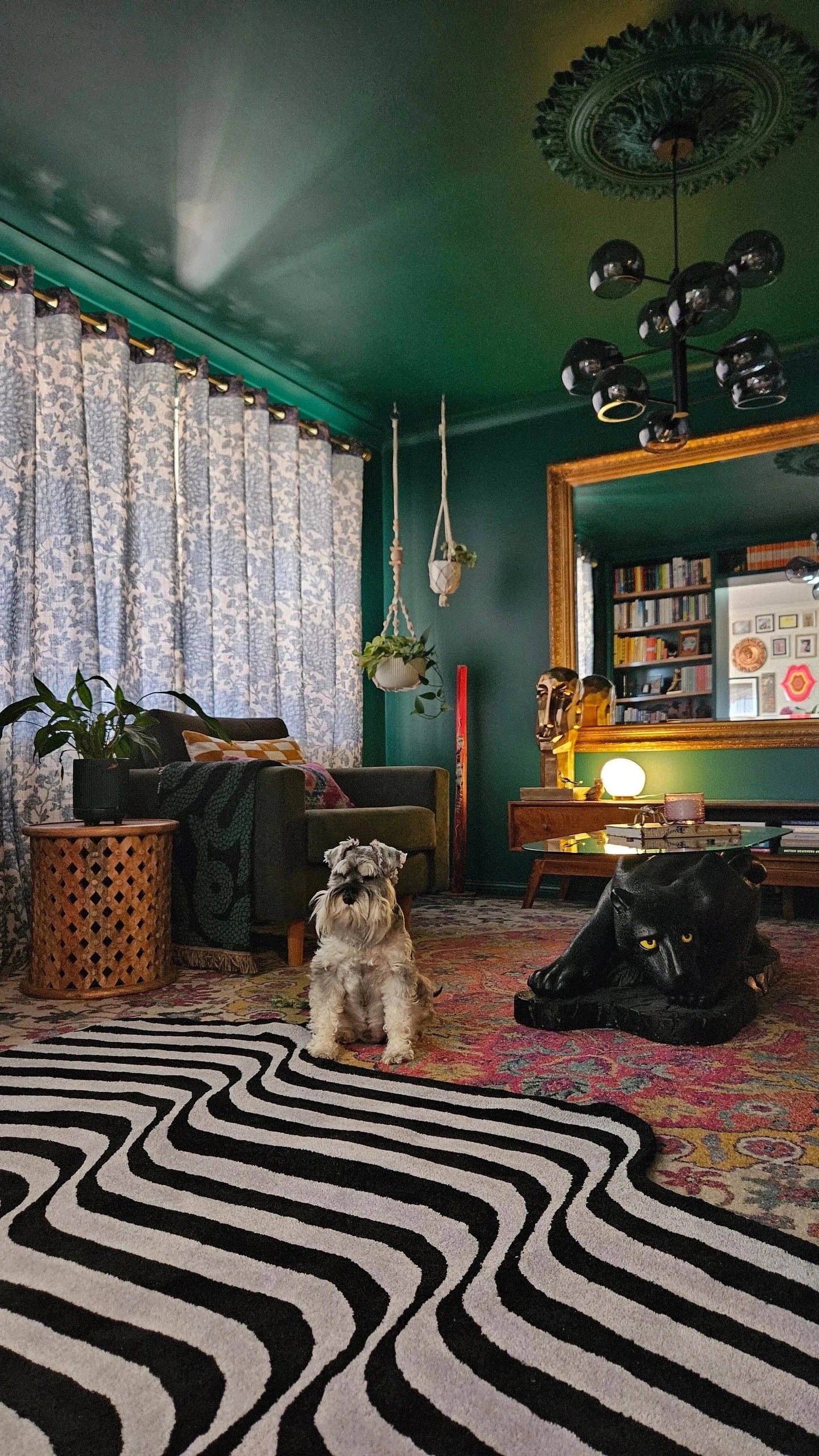 Flowing Illusion Black and Gray Wool Runner Rug: 3' x 8'