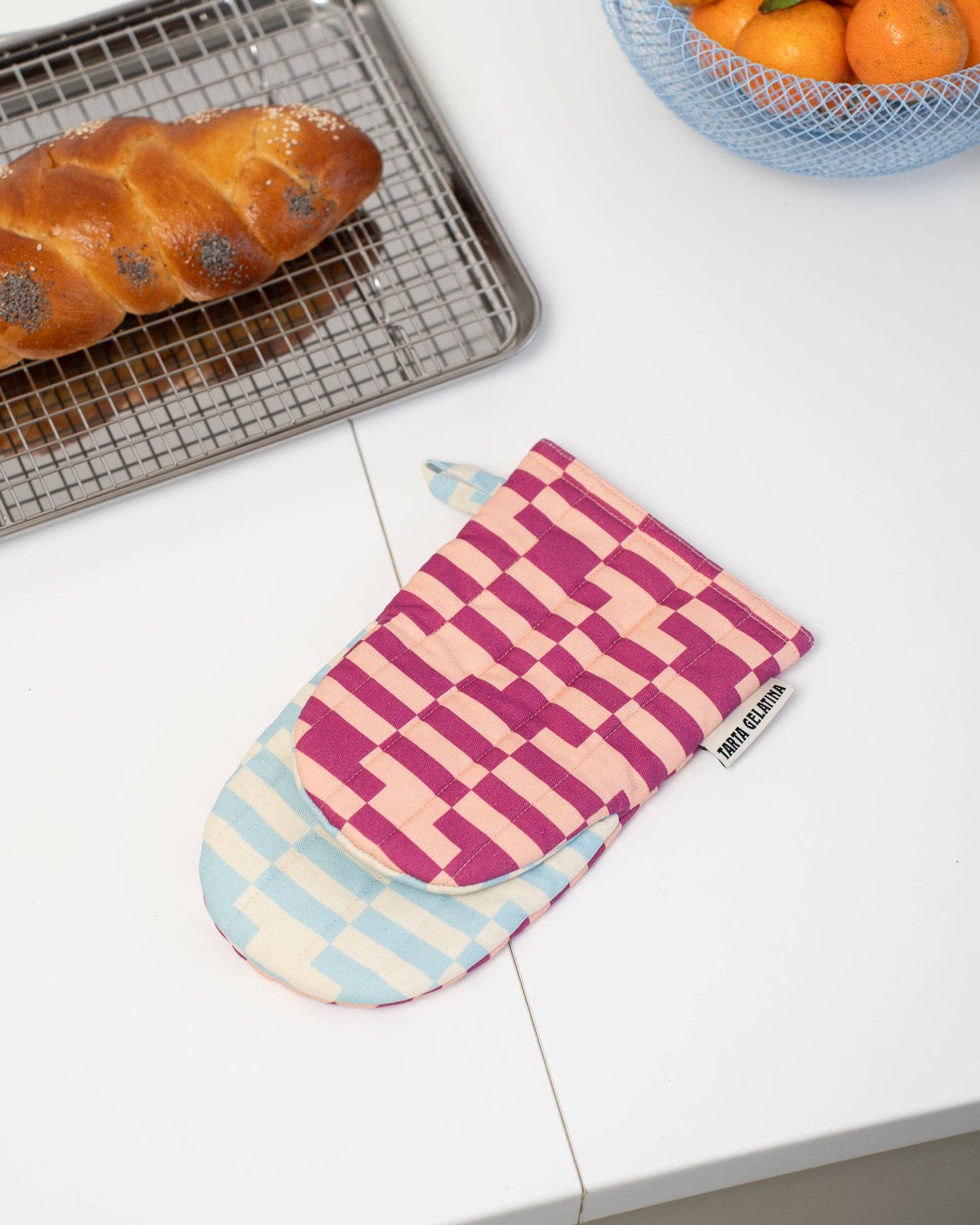 Oven Mitt: Cookie Dough