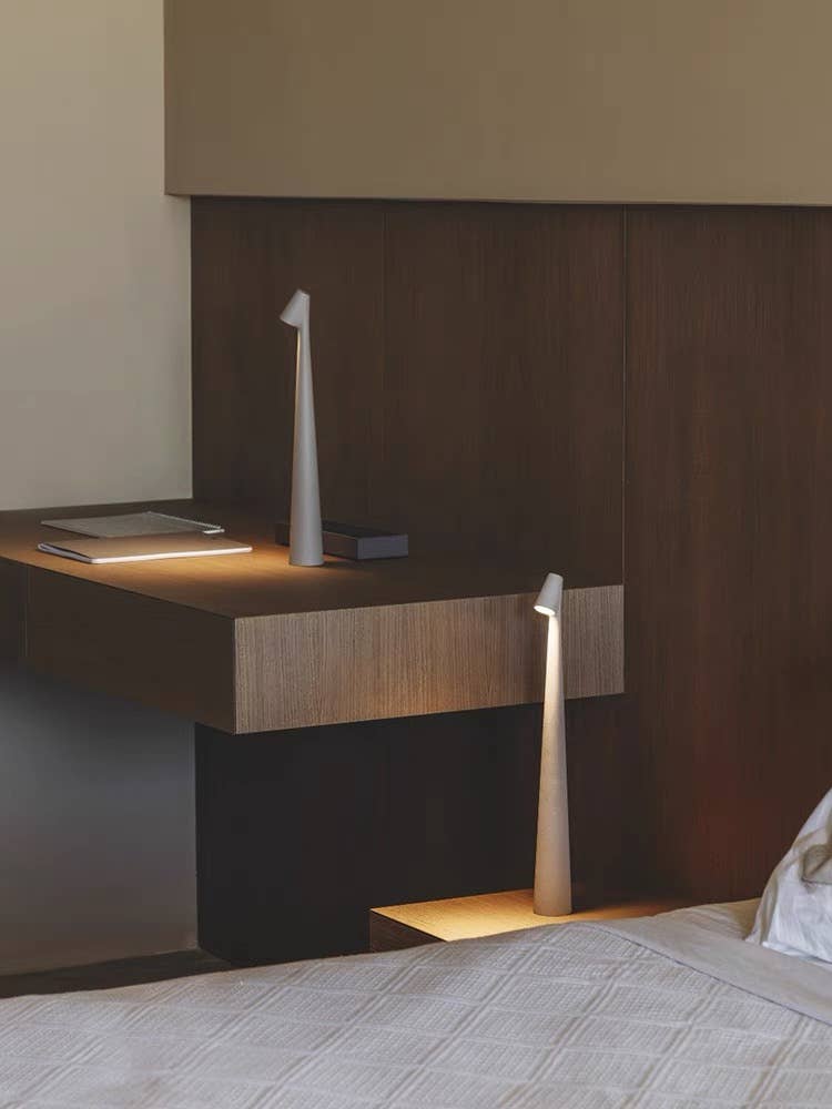 Nordic Metal Portable Dimmable Table Beside Lamp Nursery: White