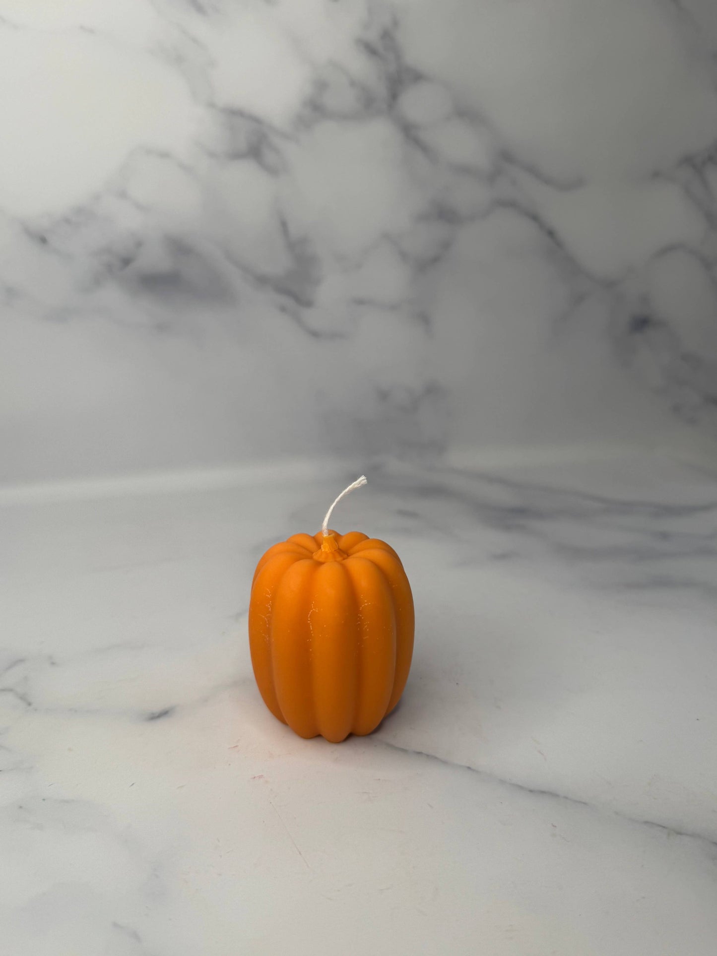 Gourd Candles: Norman / Orange / Unscented