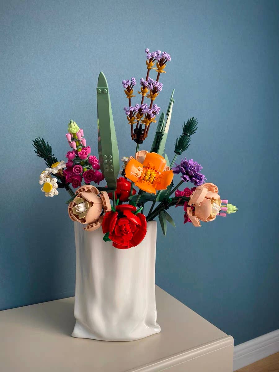 "Le Papier" - White Paper Bag Looking Ceramic Vase