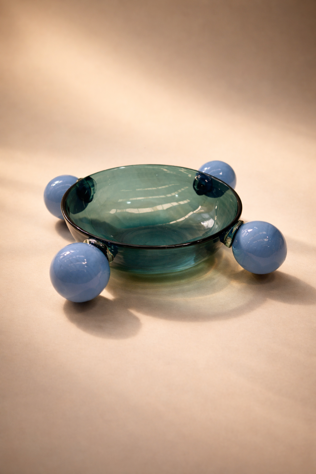 Tezon II Bowl by MESO: 4.5" H. x 11" D. / Recycled Glass