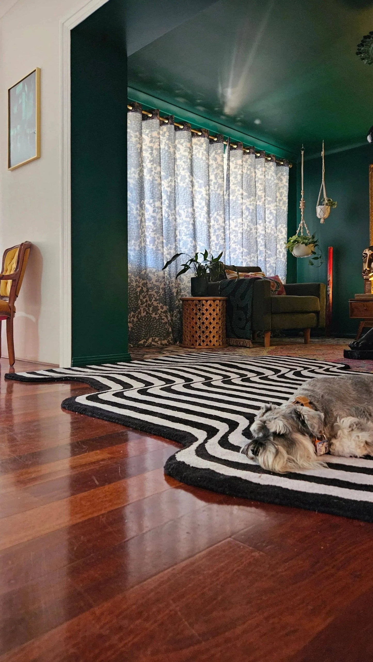 Flowing Illusion Black and Gray Wool Runner Rug: 3' x 8'