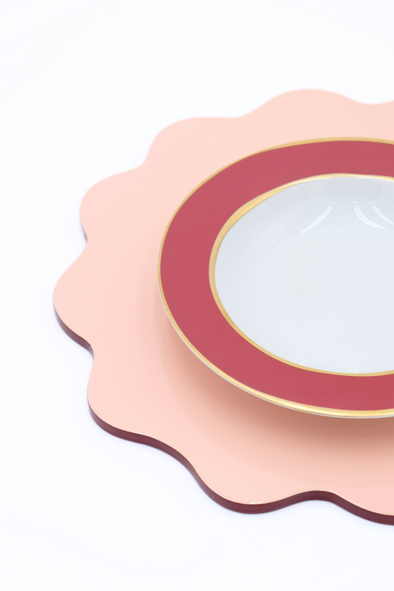 Blush Pink Scalloped Lacquerware Placemat Set: Set of 2