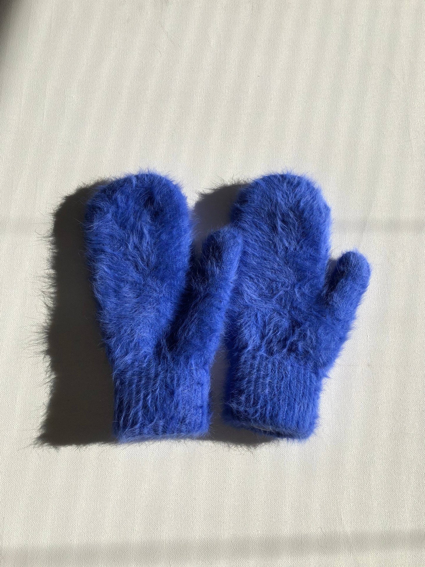 FLUFFY ANGORA MITTENS - crystal brights: Royal blue ( Mid of November )