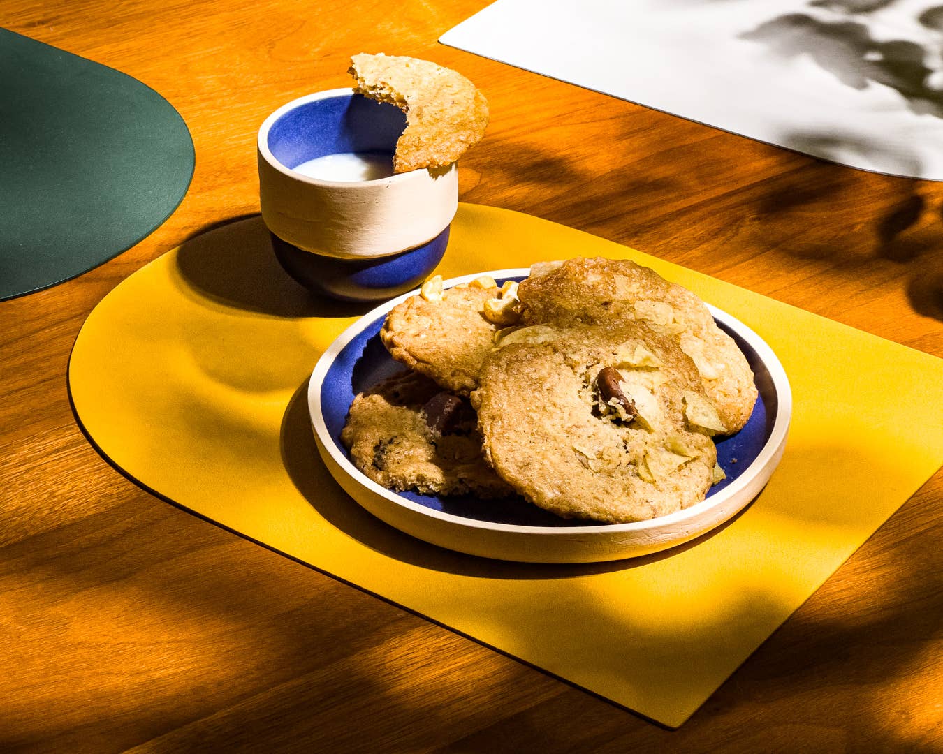 Side Plate: Sapphire