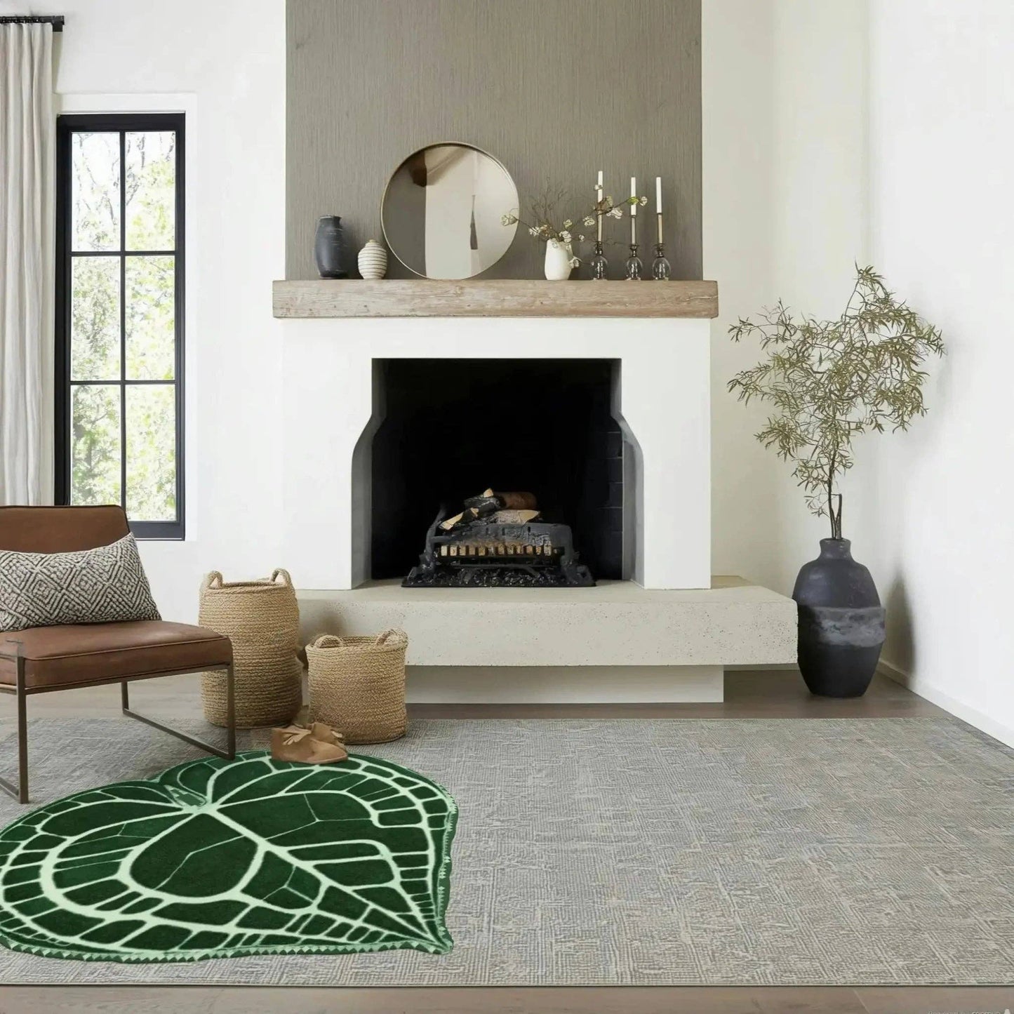 Elephant Ear Shaped Hand Tufted Wool Rug: 36" x 42"