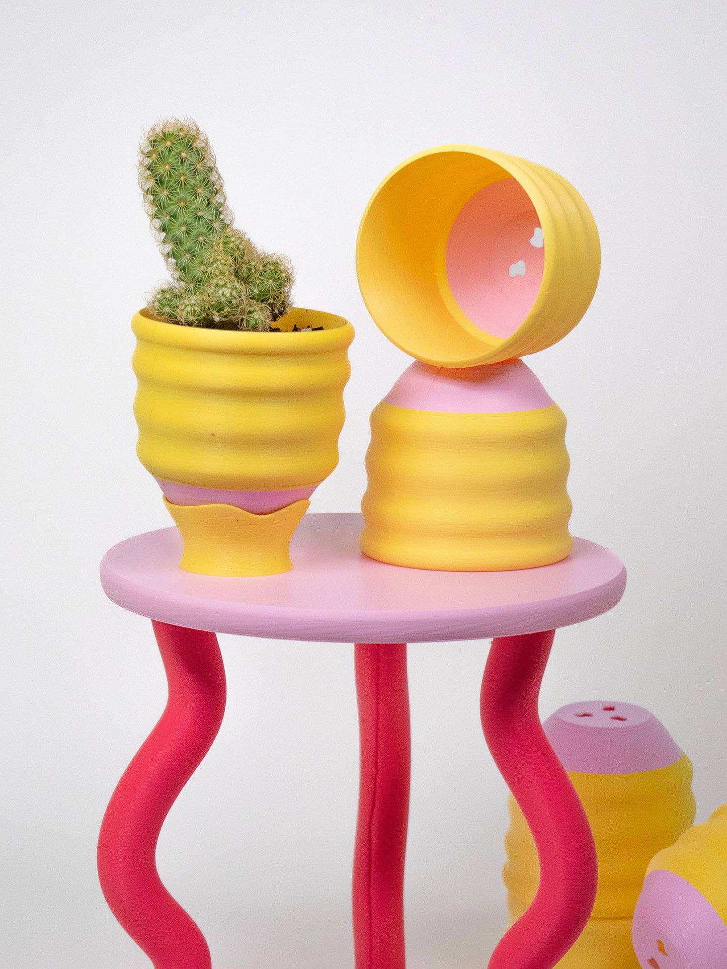 3" Small Wiggle Planters: Swimming Pool Blues