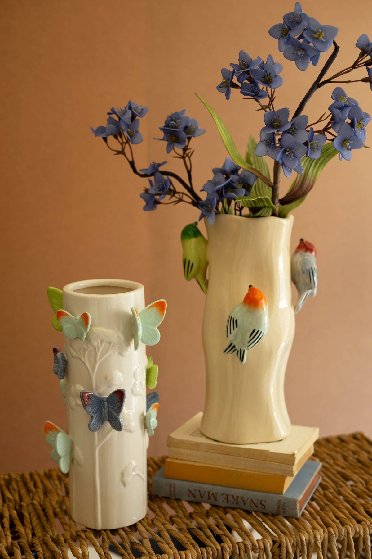 CERAMIC LOG VASE WITH COLORFUL BIRDS: Multi / Ceramic / 8"d x 12.5"t