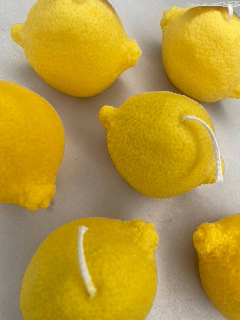 Lemon Candle: Lemon / Limón Squeeze Lemon + Lemon verbena / Sitting