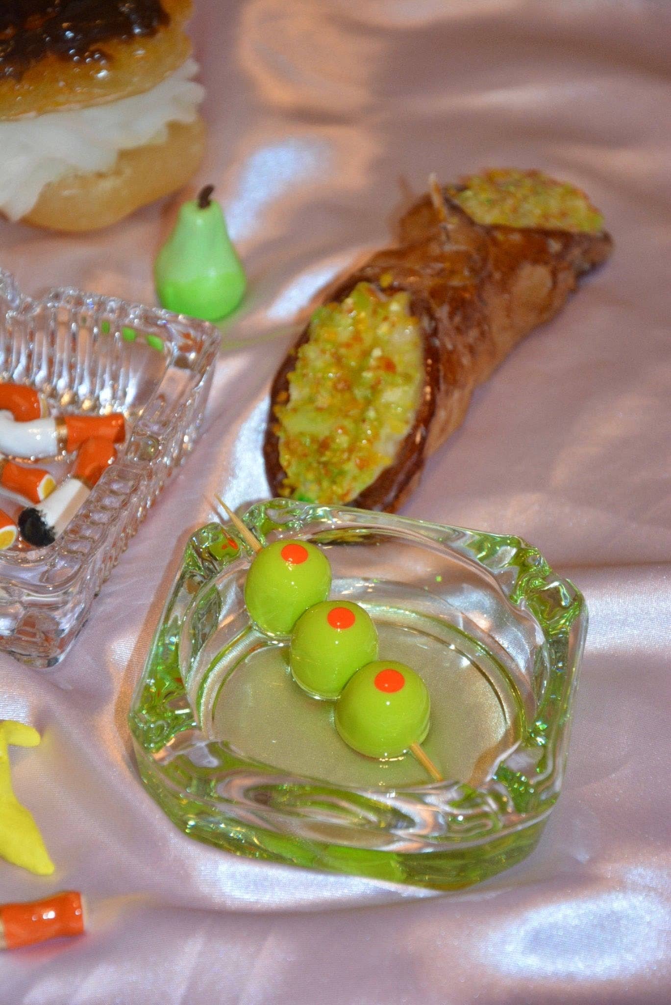 DIRTY MARTINI ASHTRAY